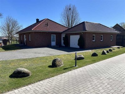 Junger Bungalow mit Charme u. Qualität für die Familie oder für Senioren in zentraler ruhiger Lage