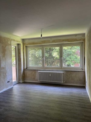 3,5 Zimmer - Wohnung mit Balkon und neuem Boden
