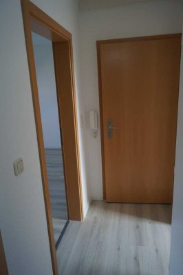 50 m² DG Wohnung für Single.  Bitte Sonstiges  lesen !!!!!