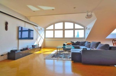 Stilvolle 2-Zimmer-Dachgeschosswohnung mit Münsterblick!