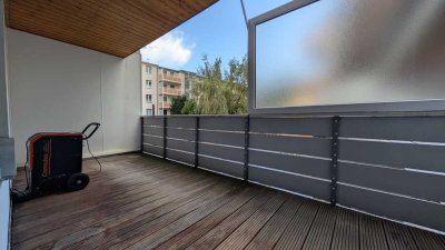Attraktive 4,5-Zimmer-Wohnung mit großem Balkon in gepflegtem Mehrfamilienhaus