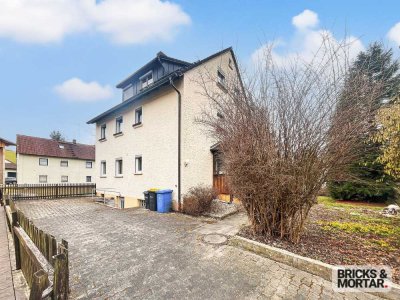 Investitionschance in Emtmannsberg - 3-Parteienhaus mit Scheune