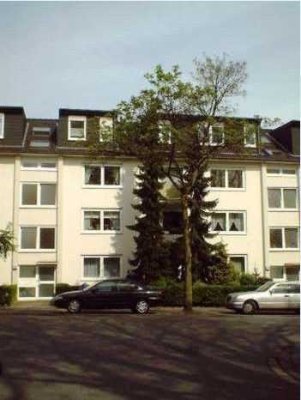 Ansprechende und gepflegte 3-Raum-Wohnung mit EBK in Mülheim an der Ruhr