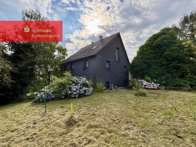 Charmantes Fachwerkhaus mit Scheune und großem Grundstück!