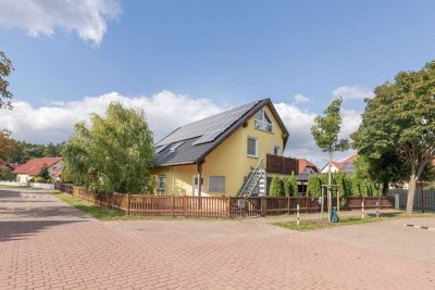 5,2% Rendite - Dachgeschosswohnung in Fürstenwalde – Modernisiert & voller Zukunftsperspektiven