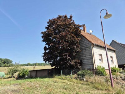 Grundstück mit Entwicklungspotenzial in ruhiger Randlage
