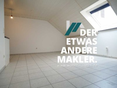 Wohlfühlen unterm Dach: Stylishe 1-Zimmer-Wohnung mit Gartenmitnutzung