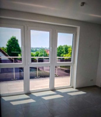 Exklusive 3-Zimmer-Wohnung in Teuringerstraße – 95 m², 3 Balkone, Bergblick & Garage – verfügbar ab