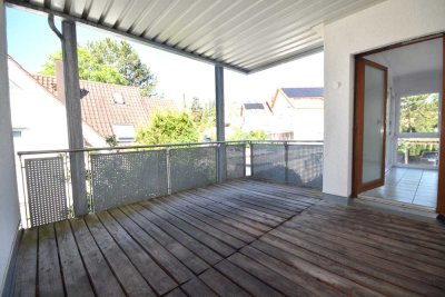 Gepflegte 3- Zi.- Whg. mit Balkon und Aufzug am alten Golfplatz
