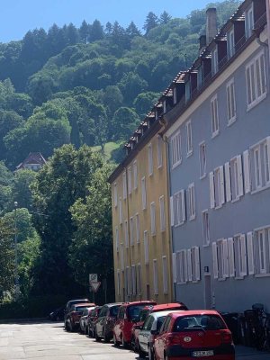 Attraktive 3-Zimmer-Hochparterre-Wohnung mit geh. Innenausstattung mit Balkon und EBK