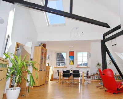 202517 Traumhaftes Highlight für stilvolles Wohnen in Düsseldorf mit Dachterrasse in citynaher Lage