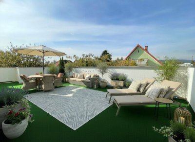 Hafnerstrasse - 4-Zimmer-Wohnung mit gemütlicher Loggia, schöner Terrasse &amp; 2 Stellplätzen !