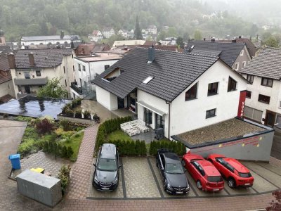 Hauptwohnung eines Einfamilienhauses in Schramberg zu vermieten