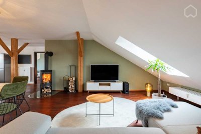 Luxus-Loft möbliert: 110 m² mit Sauna & Whirlpool