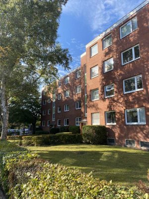 Provisionsfreier Verkauf! - Geschmackvolle 4-Zimmer-Wohnung mit Balkon in Hamburg Billstedt