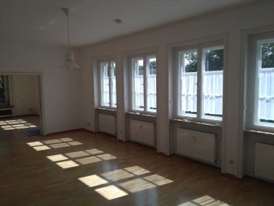 Großzügige 5-Zimmer Wohnung mit Balkon in Bamberg-Insel