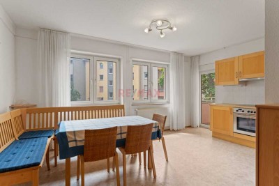 Attraktive 2-Zimmer-64qm Wohnung mit Balkon in ruhiger Lage einzugsbereit zu sofort