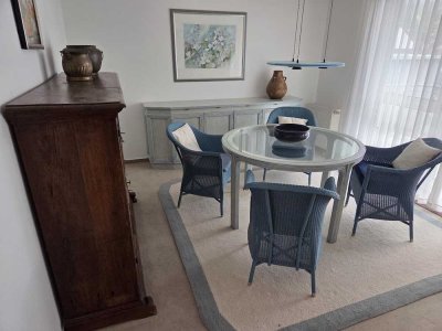 Gepflegte 2-Zimmer Wohnung mit 3 Balkonen im 2. OG in Baden-Baden Innenstadt