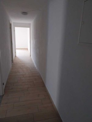 Schöne 2-Zimmer-Erdgeschosswohnung in Zschorlau, geeignet für Studenten