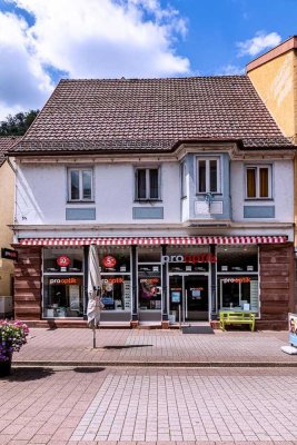 Wohn und Geschäftshaus