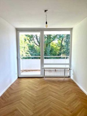 Modernisierte 4-Zi. Wohnung, die sich durch hochwertige Materialien, helle Räume uvm. auszeichnet.