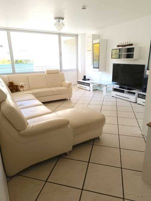 NE-Hammfeld, renov. gr. 4 Zi. ETW, KDB, G.-WC + 2 Balk., 115m² Wfl., Keller