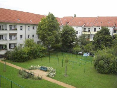 Neue Wohnung, neues Glück! Individuelle 2-Zi.-Wohnung mit Balkon