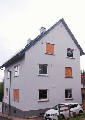 Wohnen nach Wunsch: 3-Parteien | EFH mit ELW | Großes Einfamilienhaus