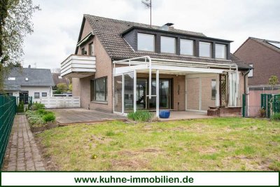 Freistehendes Einfamilienhaus mit Blick ins Grüne