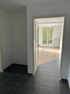 schöne 3-Zimmerwohnung mit großem Balkon