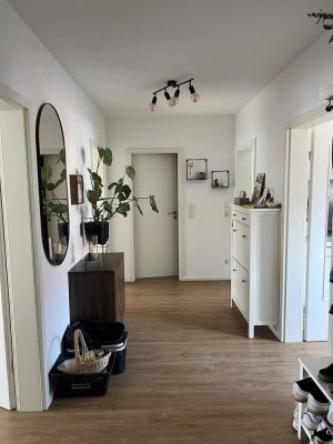 Helle 3-Zimmer-Wohnung (93qm) mit Balkon in Osnabrück-Fledder
