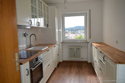 Viechtach: Helle 2-Zi-Eigentumswohnung