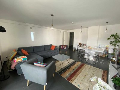 Neuwertig Möblierte 3-Zimmer-Wohnung mit Einbauküche in Kelsterbach Neubaugebiet