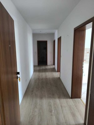 Geschmackvolle 3-Raum-Wohnung in Adlerstraße, Brühl