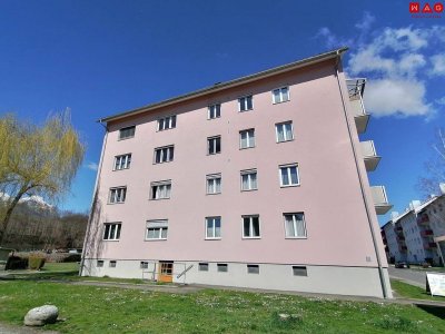 Sofort verfügbar! Preiswerte Singlewohnung mit hellem Badezimmer!
