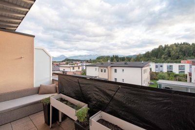 Ein Ort zum Bleiben – 4-Zimmer- Wohnung mit Dachterrasse &amp; zwei Tiefgaragenplätzen
