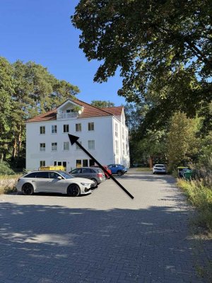 Geräumige 4-Zimmer-Wohnung mit Stellplatz – Ihr neues Zuhause wartet