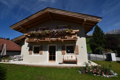 Exklusives Ferienhaus in Ellmau – neu renoviert und stilvoll eingerichtet