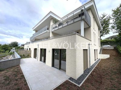 Großzügige 3-Zimmer-Wohnung mit großer Terrasse und kleinem Garten