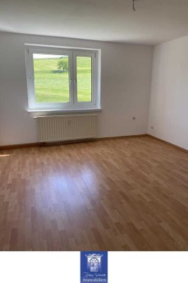 Gepflegte 2-Zimmerwohnung in idyllischer Umgebung! Ruhig und grün!