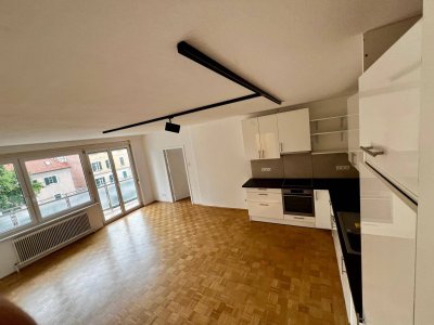 Moderne 4-Zimmer Wohnung mit zwei Balkon - KFU