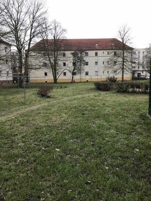 3 Räume und Wannenbad