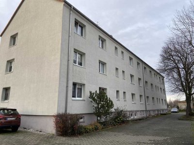 Schöne helle 2- Raum Wohnung