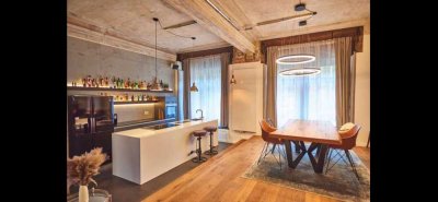 luxuriöses Loft, 3 Zimmer, 2 Stellplätze - von privat