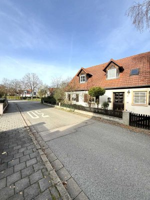 Charmante Doppelhaushälfte in ruhiger Lage!