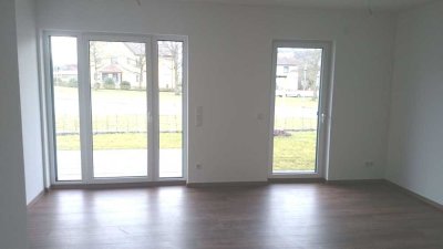 Hochwertige 2 ZKB OG Wohnung mit Balkon in Berching