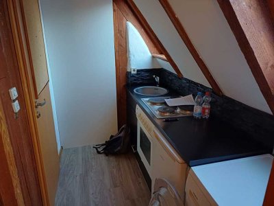Exklusive 1-Raum-DG-Wohnung in Heidenheim