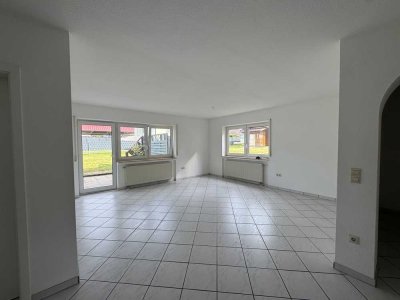 Ansprechende und gepflegte 3-Zimmer-Erdgeschosswohnung mit EBK in Gosheim