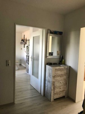 helle 2 - Zimmer Wohnung mit Loggia