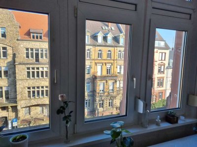 Vollsaniert, denkmalgeschützt für 4er-, 5er, 6er-WG mit 2Balkons, 2 WCs und EBK
